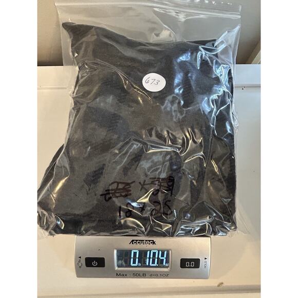 TAHARI Sweater S 100% Extrafine Merino Wool Windowpane Check Cuff Sleeve Gray - Picture 4 of 4